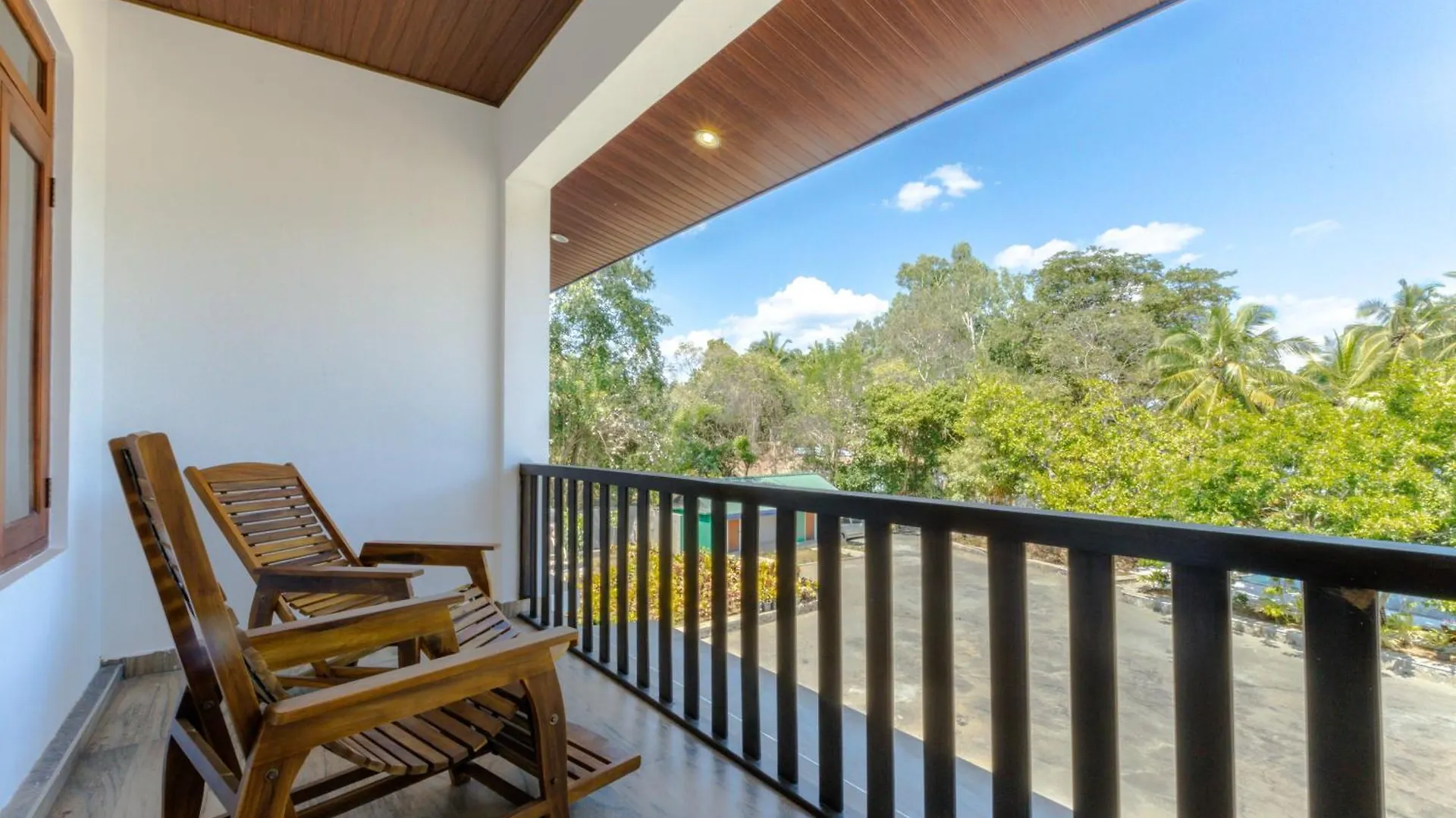 Elysia Sigiriya Hotel 담불라