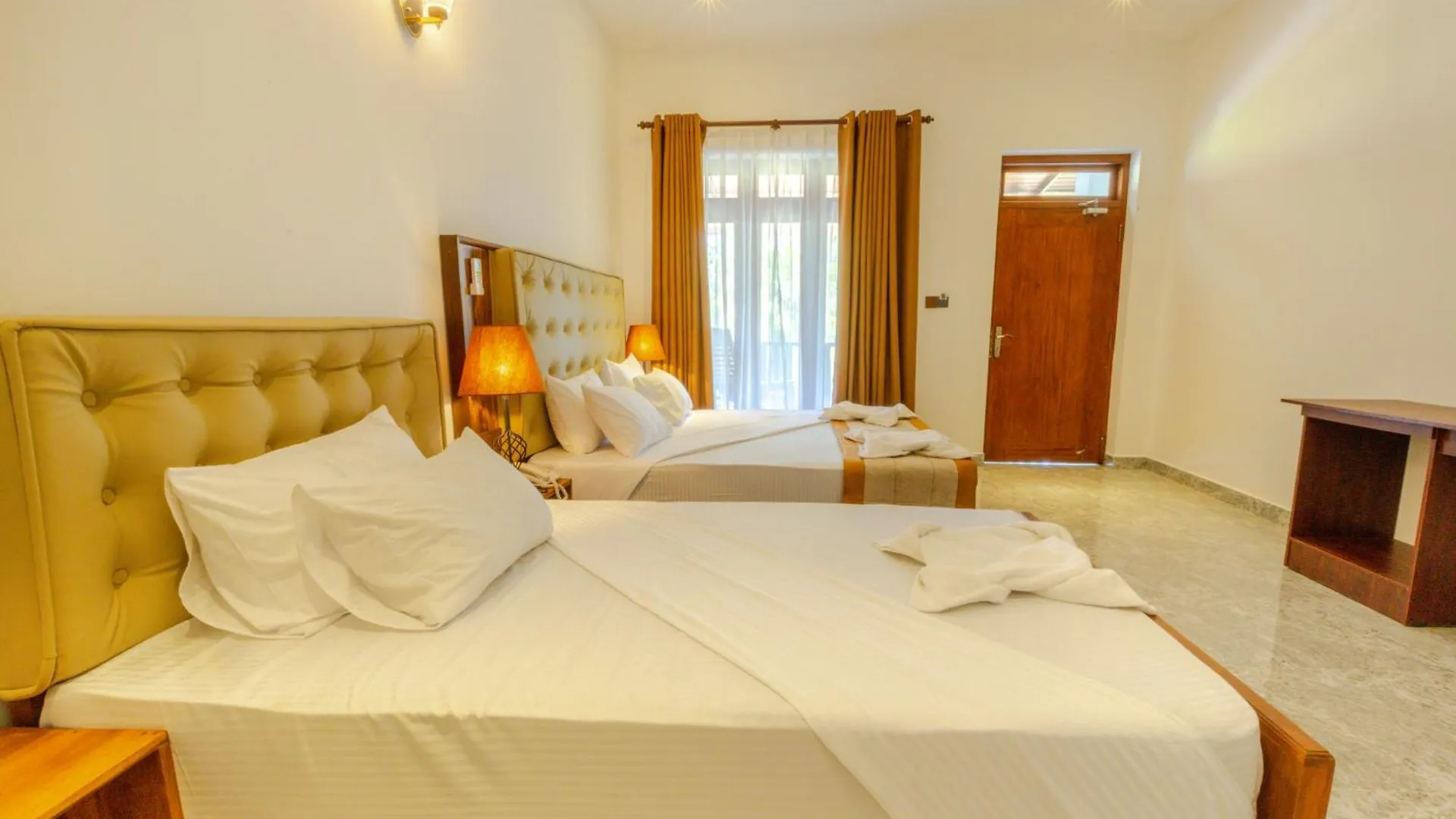 Elysia Sigiriya Hotel 담불라 4*,  스리랑카