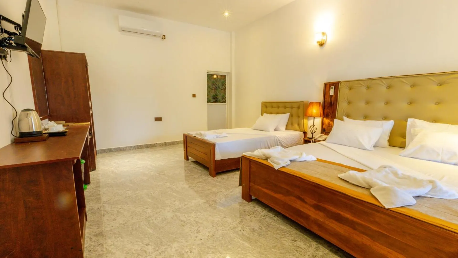****  Elysia Sigiriya Hotel Dambulla Sri Lanka